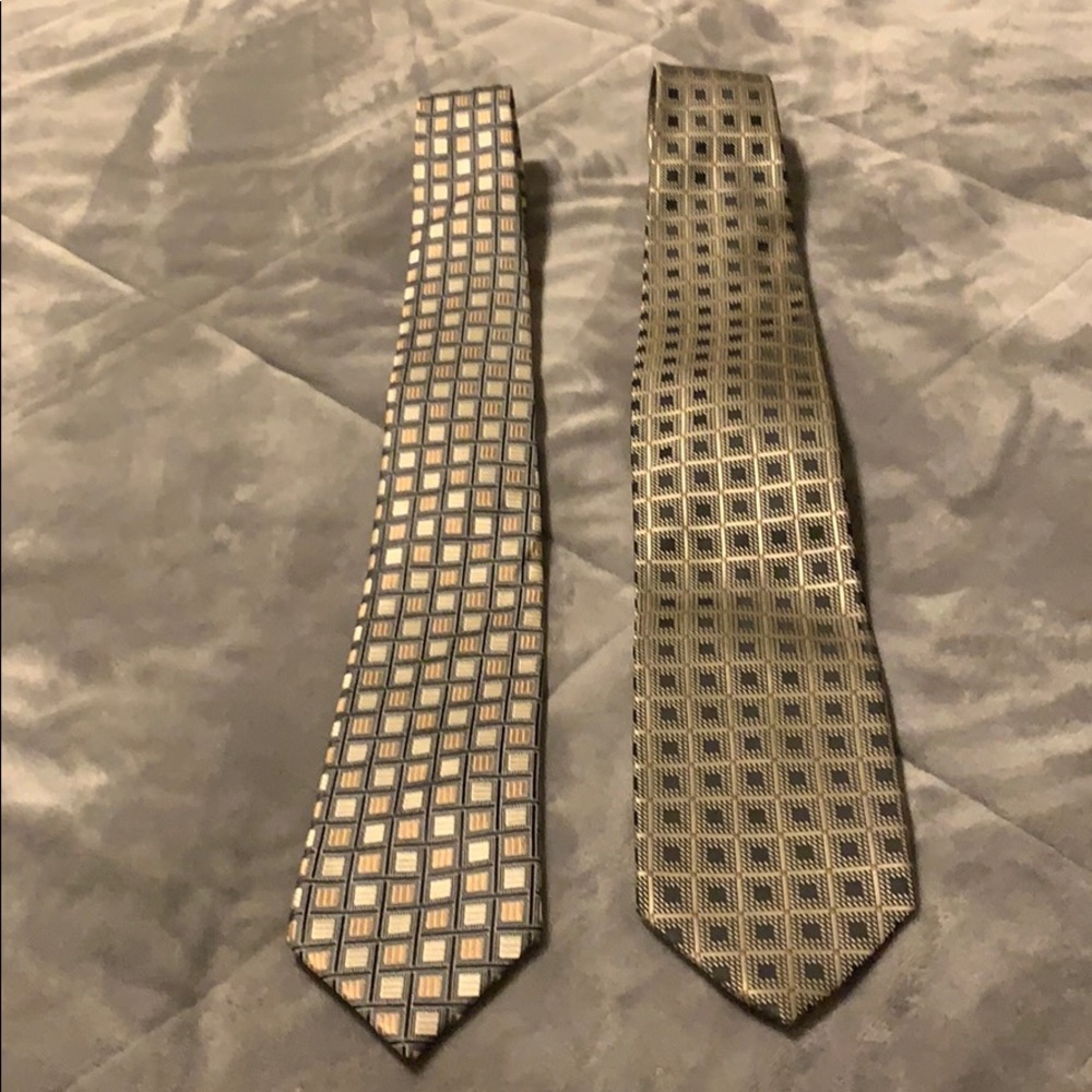 Pair men’s ties